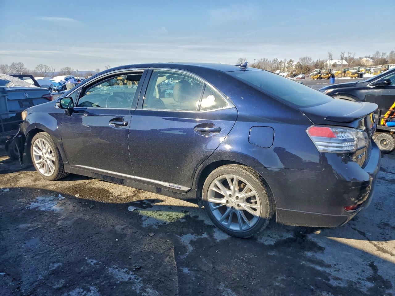 2010 LEXUS HS 250H photo 2