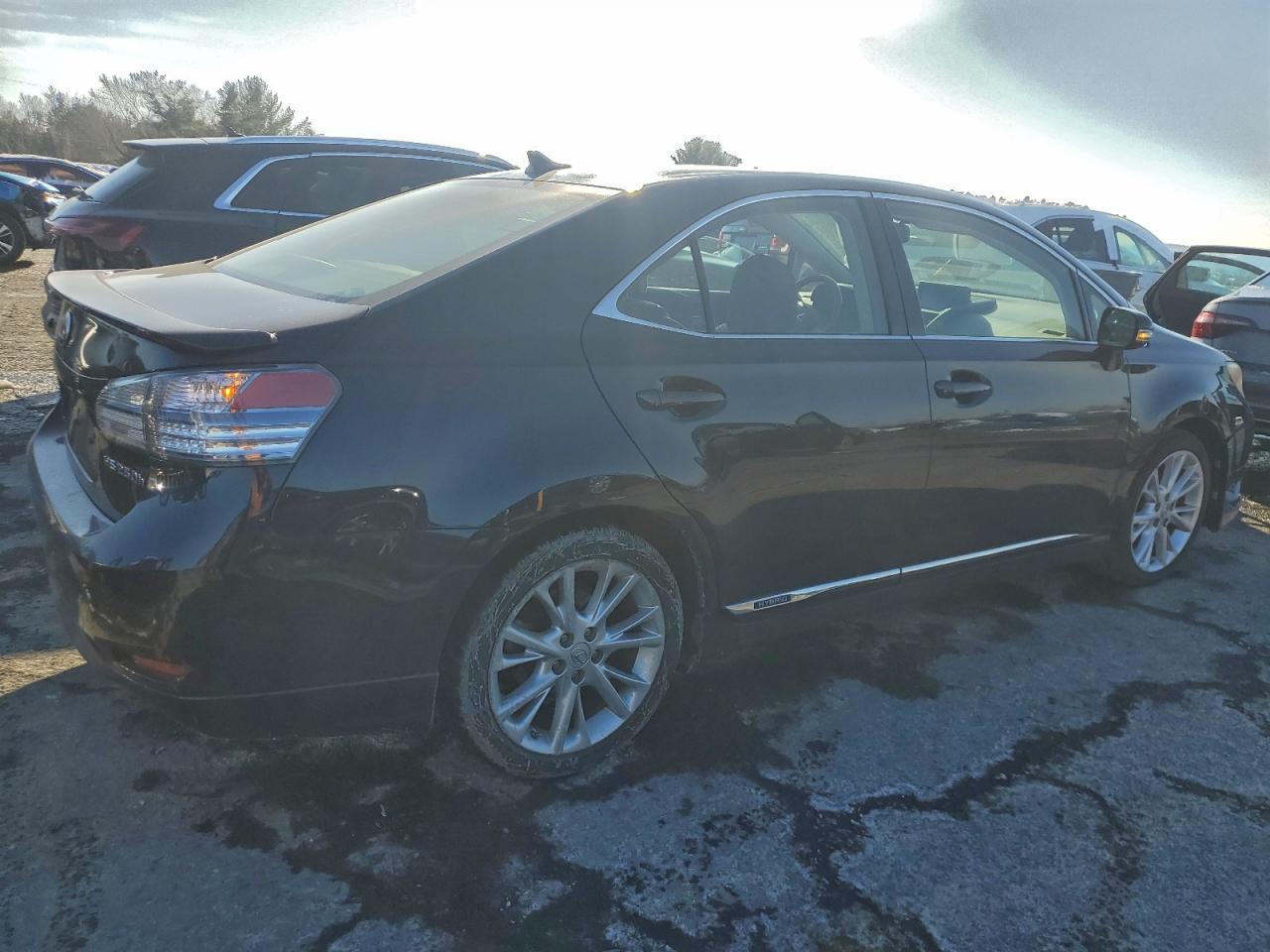 2010 LEXUS HS 250H photo 3