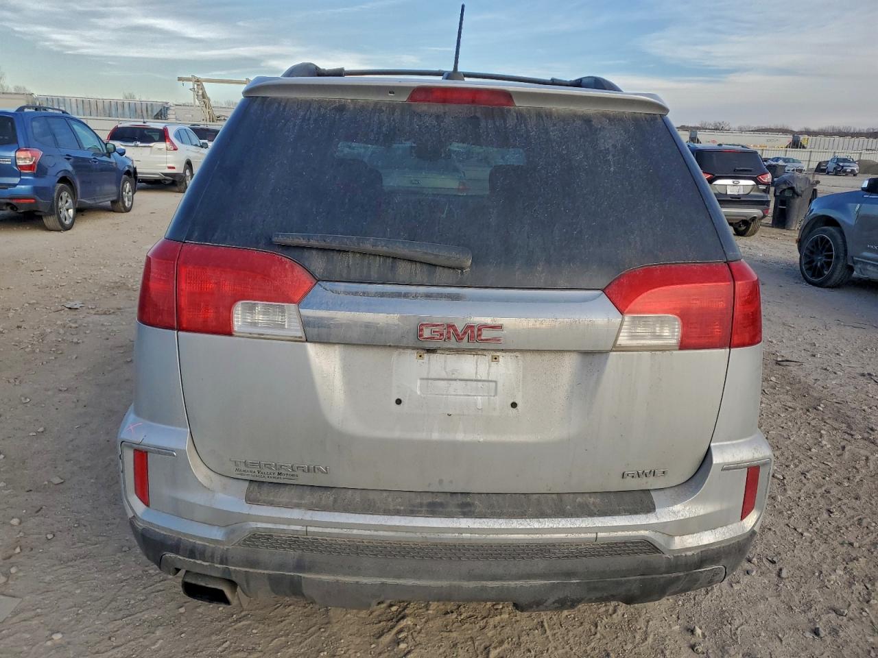 2017 GMC TERRAIN SLE photo 6