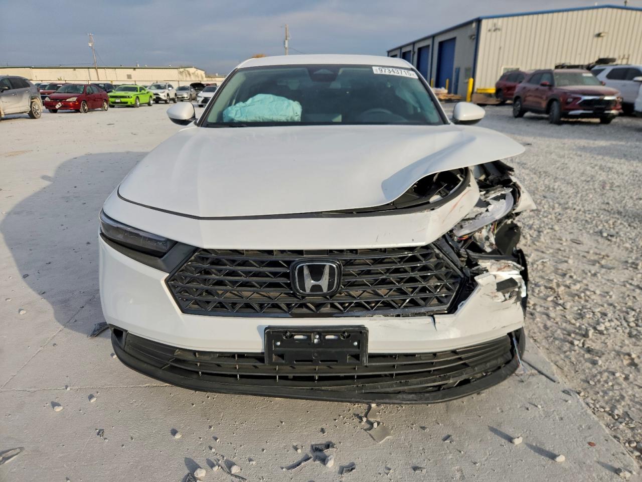 2025 HONDA ACCORD LX photo 5