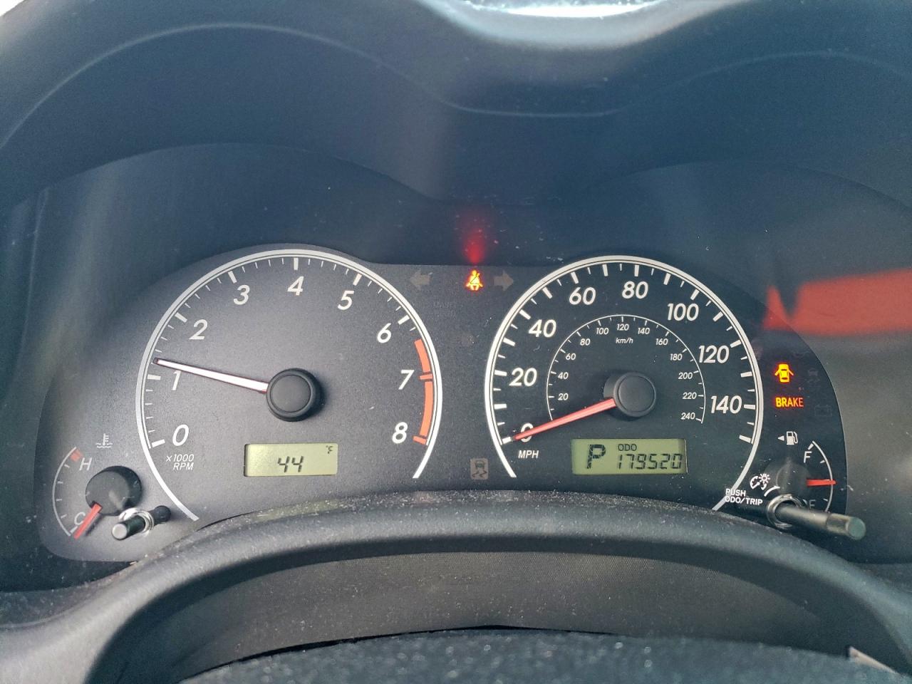 2013 TOYOTA COROLLA BASE photo 9