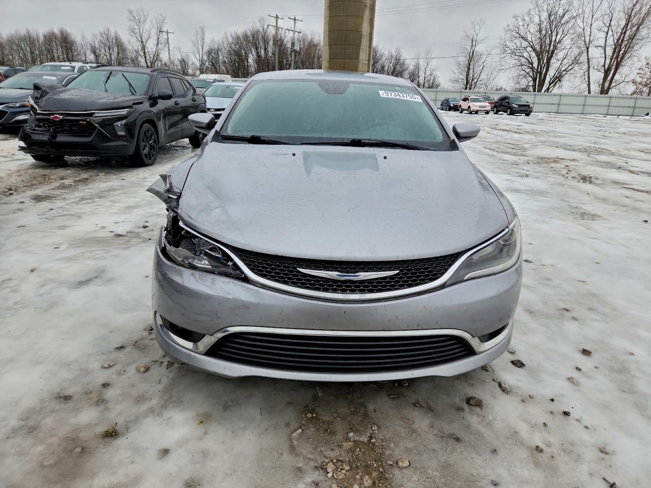 2015 CHRYSLER 200 LIMITED photo 5