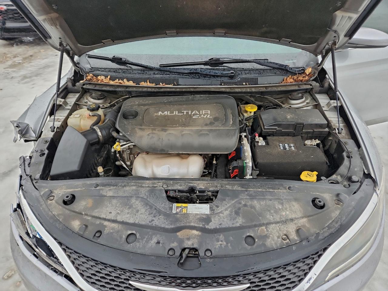 2015 CHRYSLER 200 LIMITED photo 11