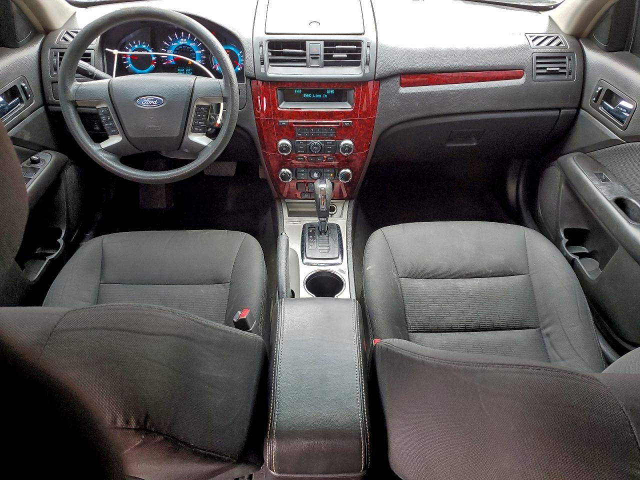 2011 FORD FUSION SE photo 8