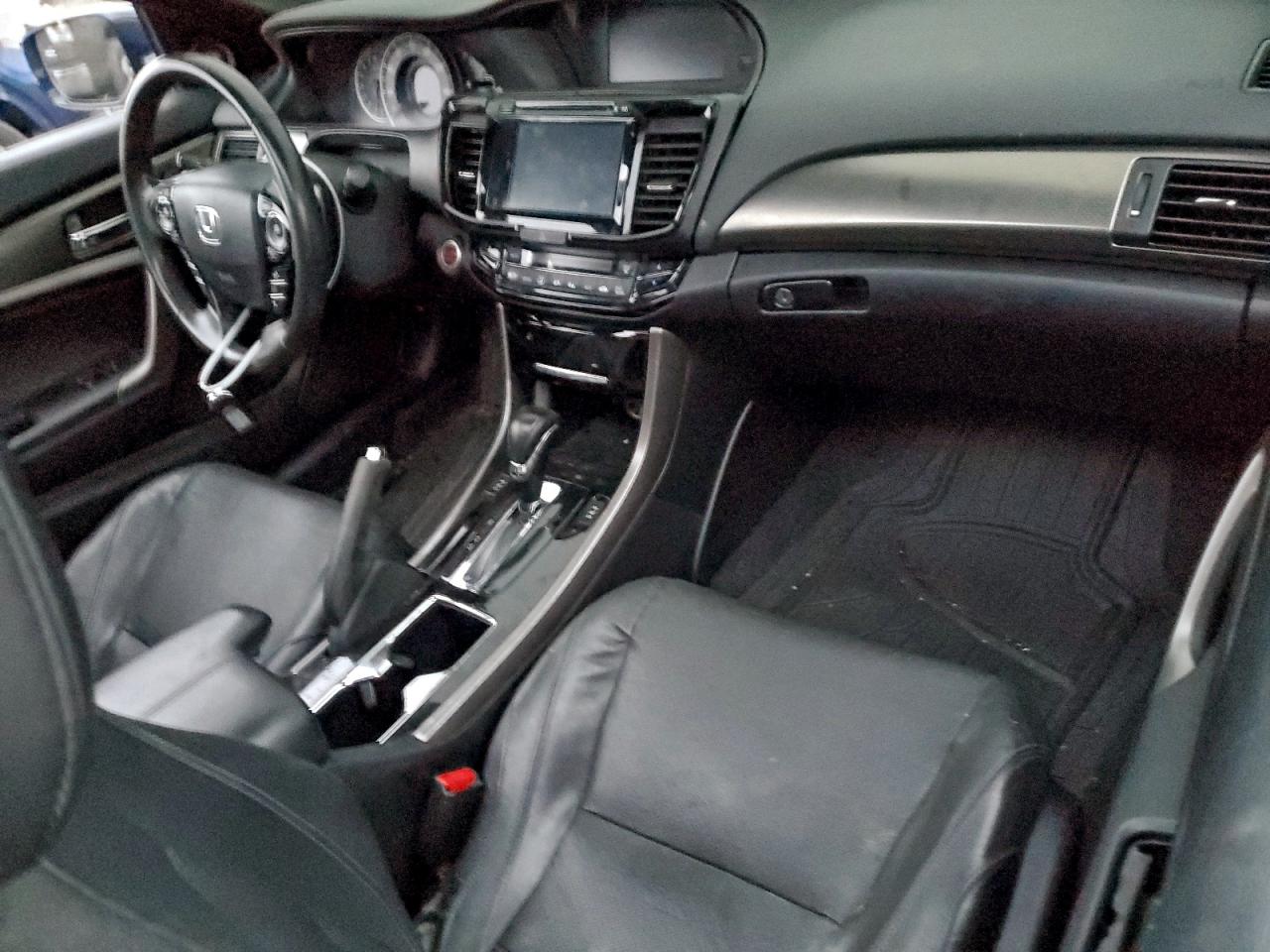 2016 HONDA ACCORD TOURING photo 8