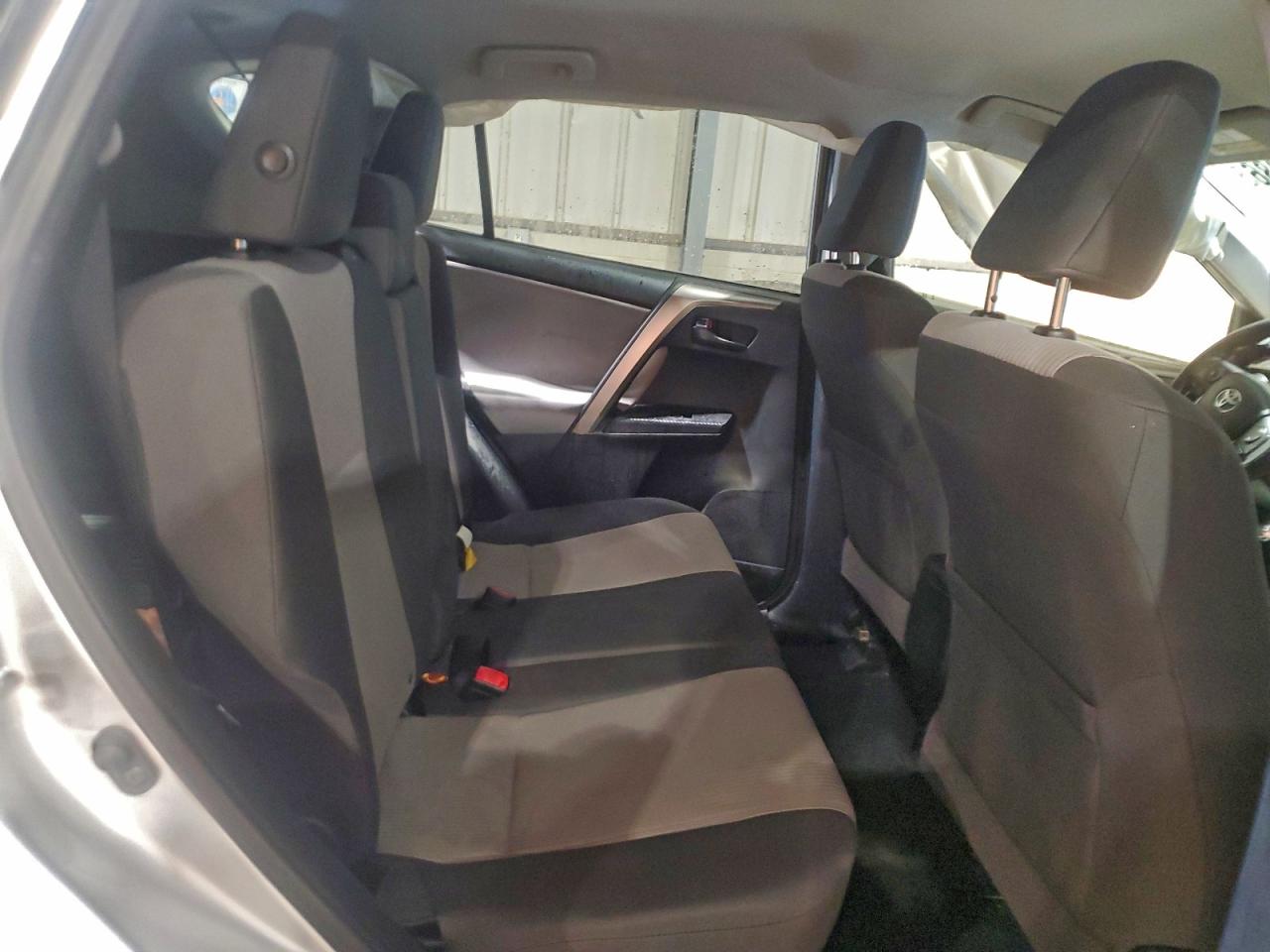 2015 TOYOTA RAV4 LE photo 11