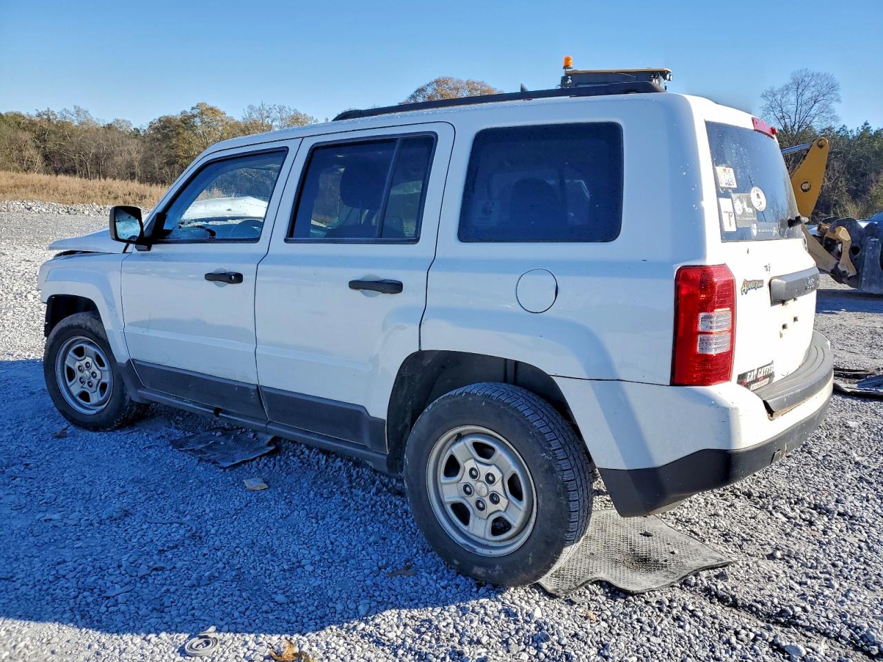 2014 JEEP PATRIOT SPORT photo 2