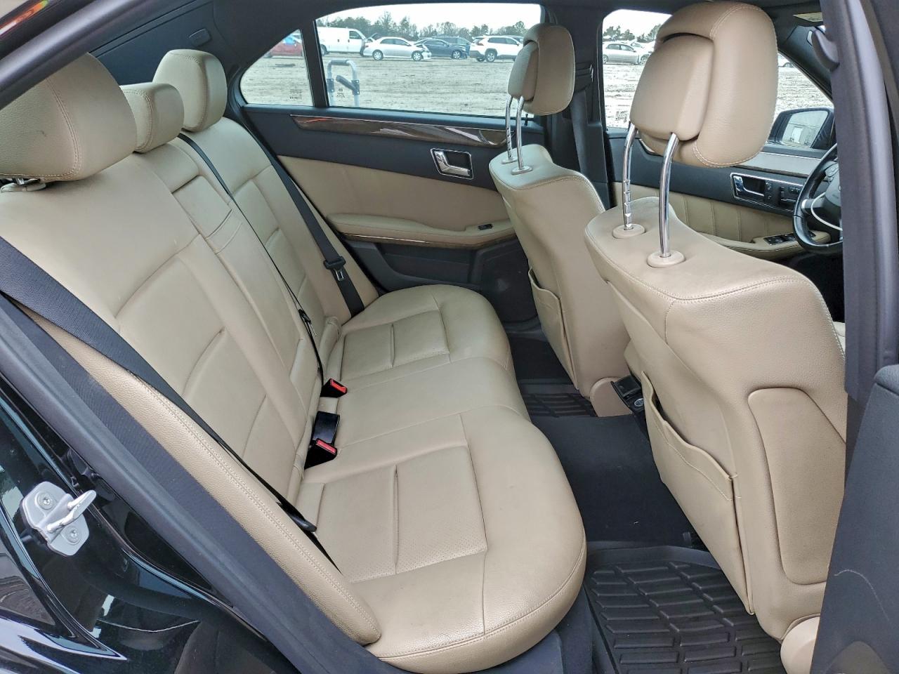 2010 MERCEDES-BENZ E 350 4MATIC photo 10
