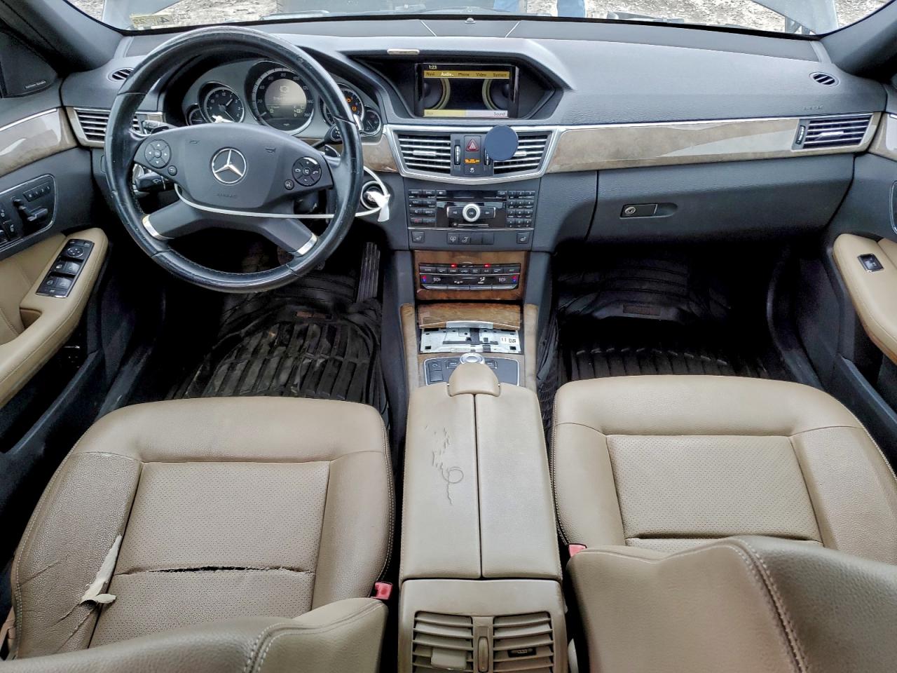 2010 MERCEDES-BENZ E 350 4MATIC photo 8