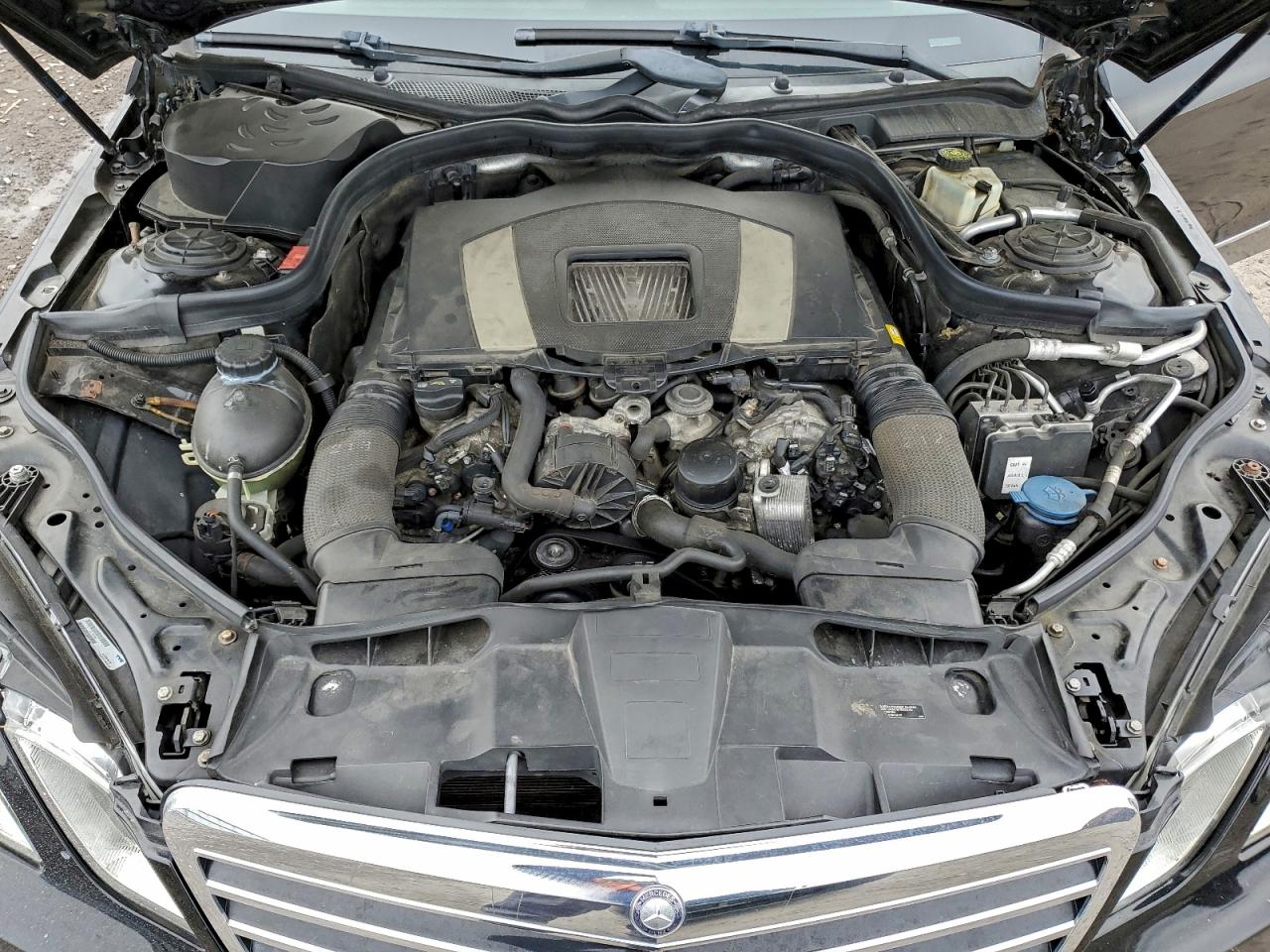 2010 MERCEDES-BENZ E 350 4MATIC photo 11