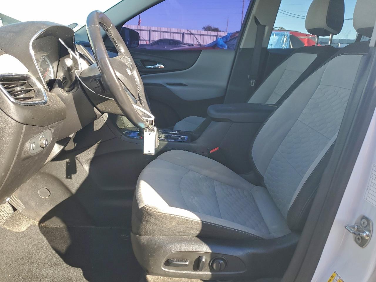 2018 CHEVROLET EQUINOX LT photo 7