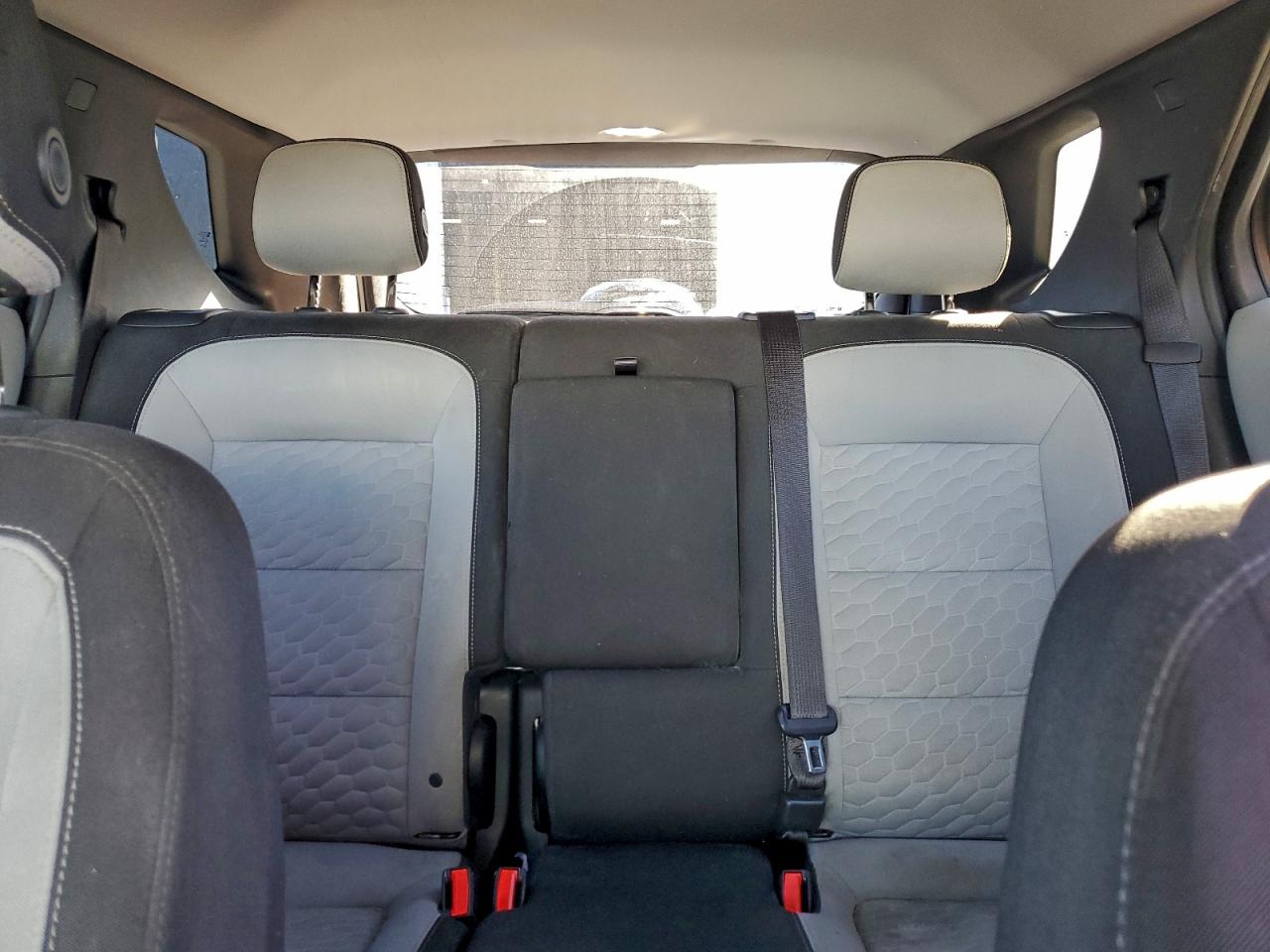 2018 CHEVROLET EQUINOX LT photo 10