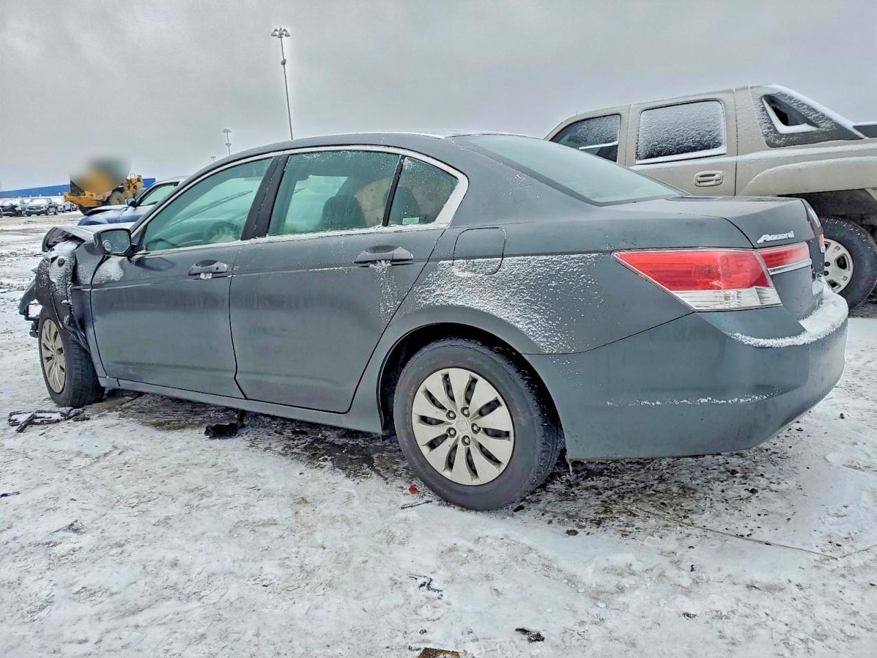2011 HONDA ACCORD LX photo 2
