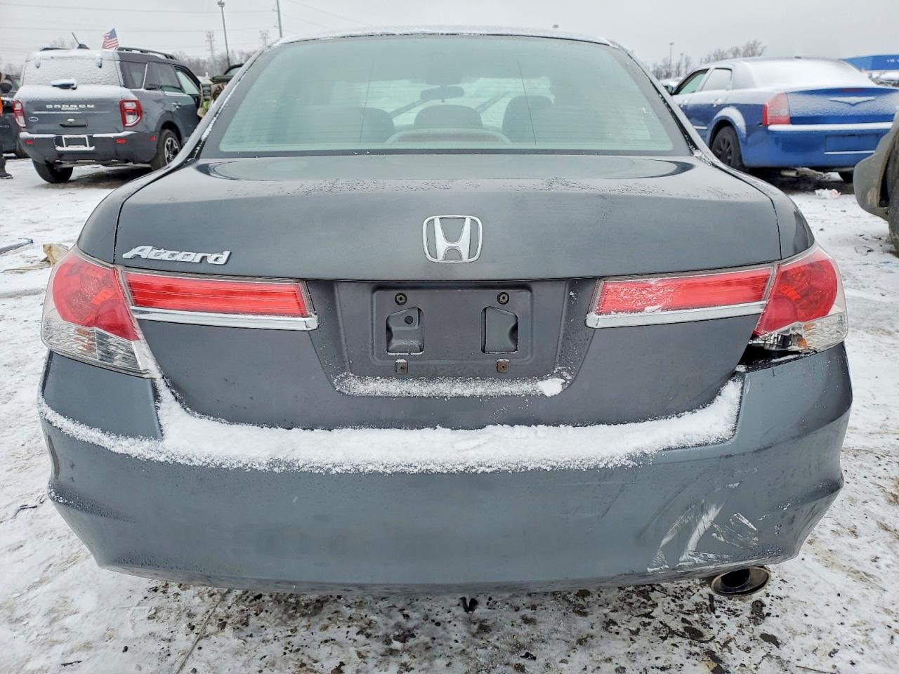 2011 HONDA ACCORD LX photo 6
