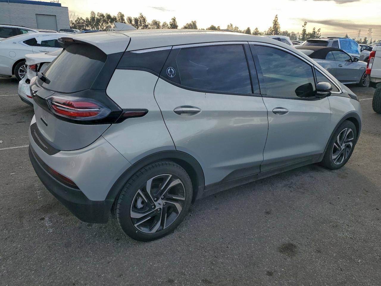 2023 CHEVROLET BOLT EV 2LT photo 5