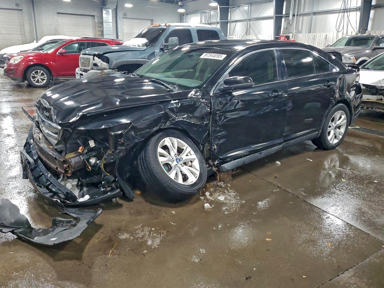 2010 FORD TAURUS