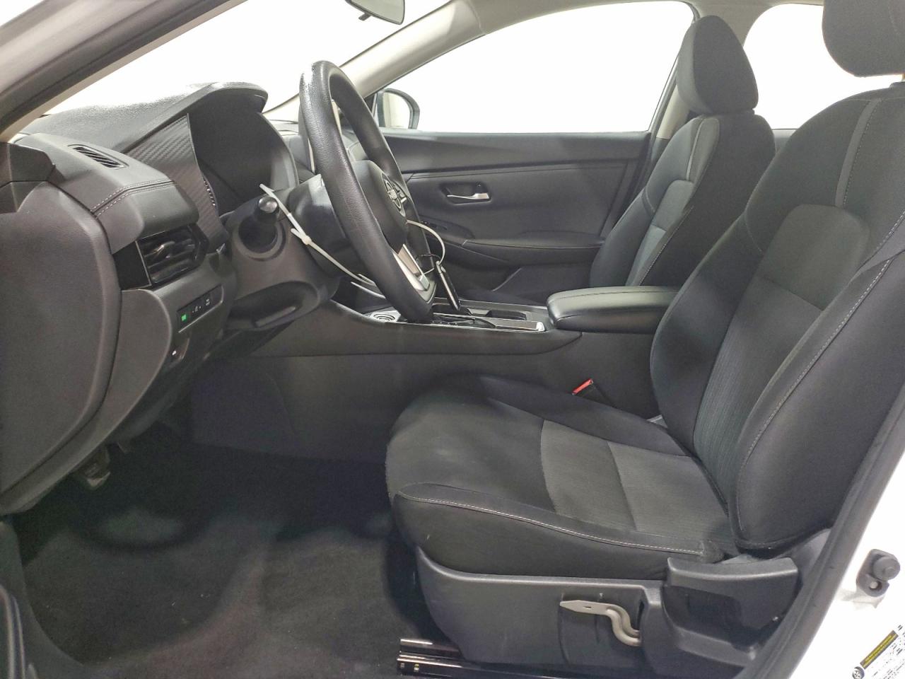 2024 NISSAN SENTRA SV photo 13