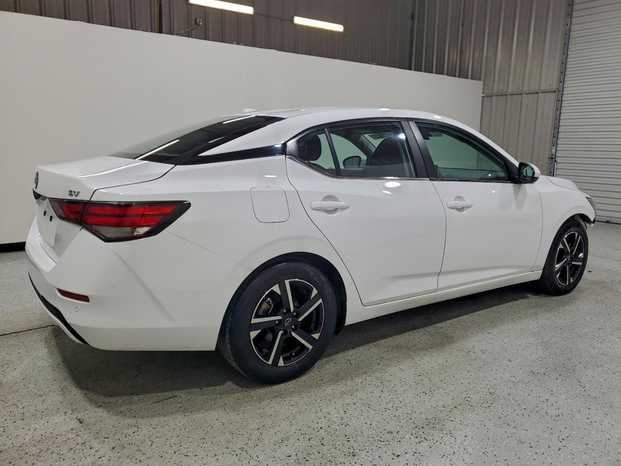 2024 NISSAN SENTRA SV photo 5