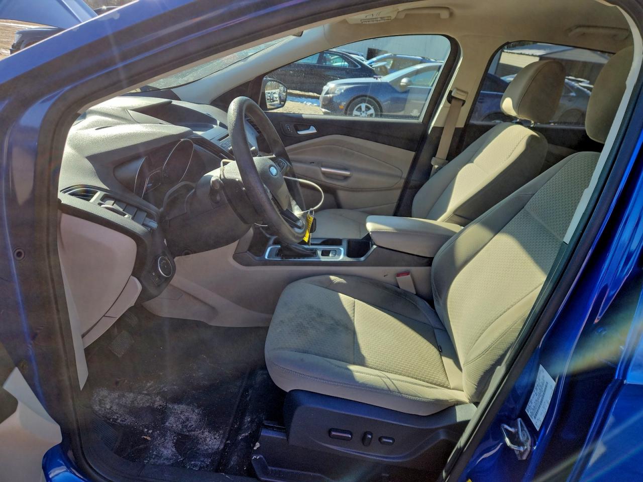 2017 FORD ESCAPE SE photo 13