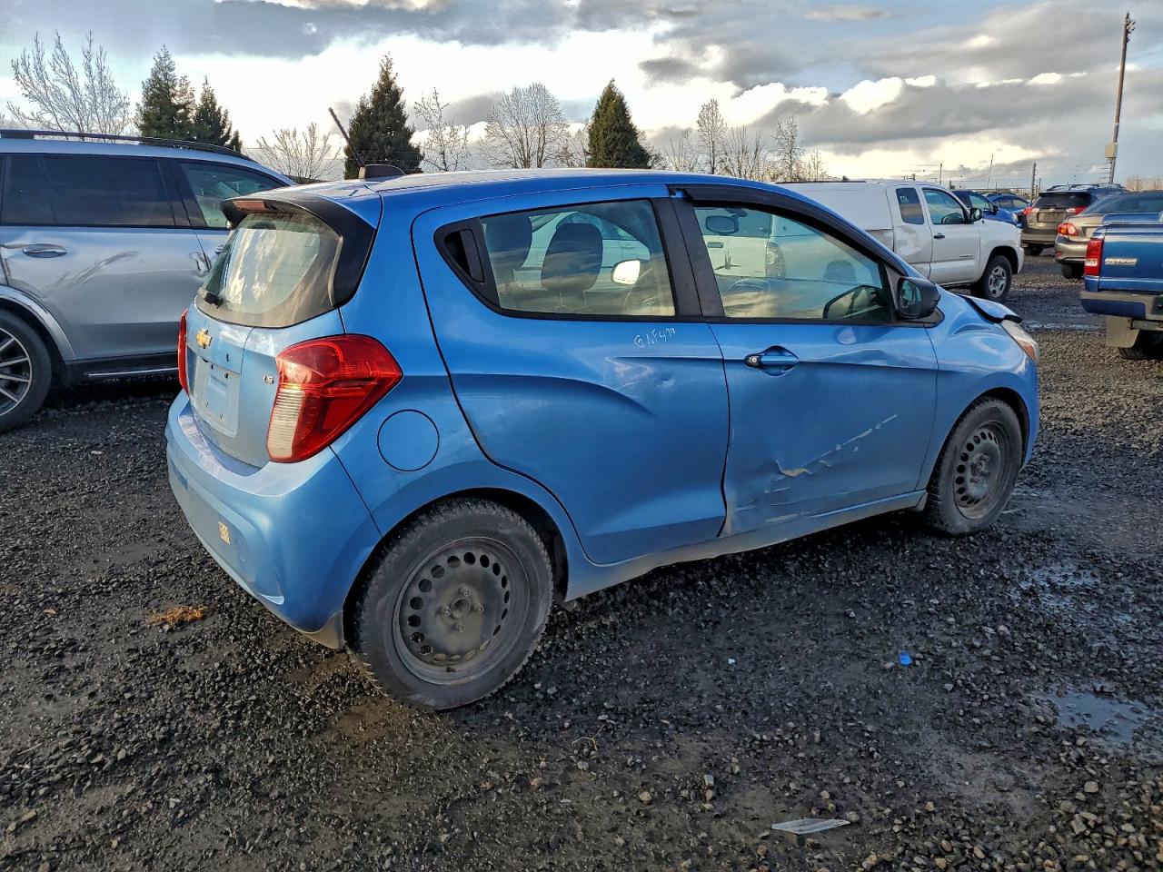 2016 CHEVROLET SPARK LS photo 5
