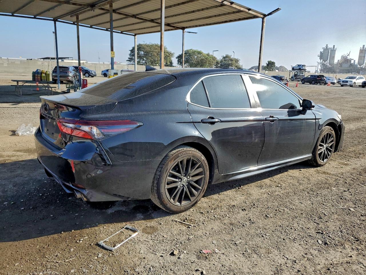 2022 TOYOTA CAMRY SE photo 7