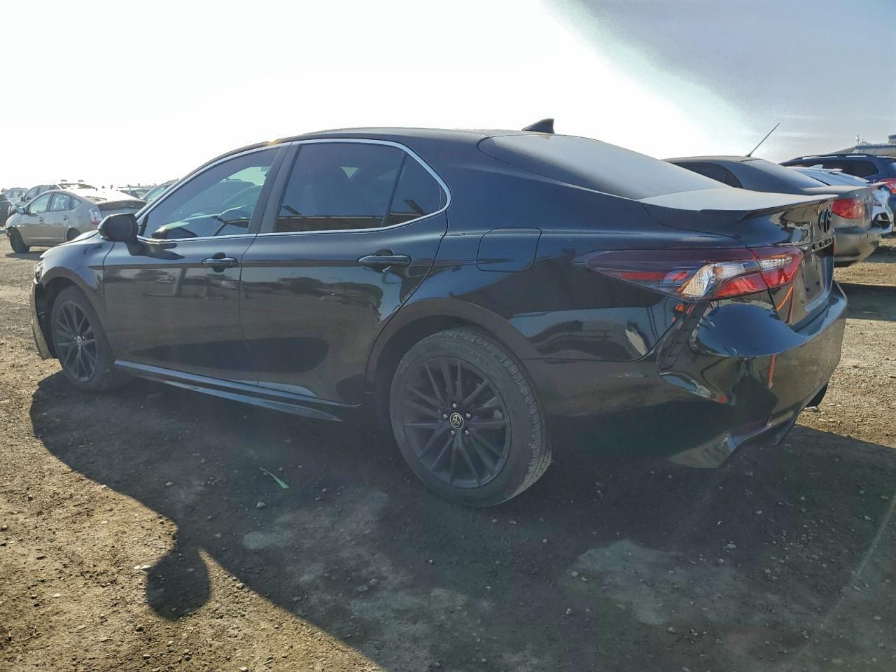 2022 TOYOTA CAMRY SE photo 4