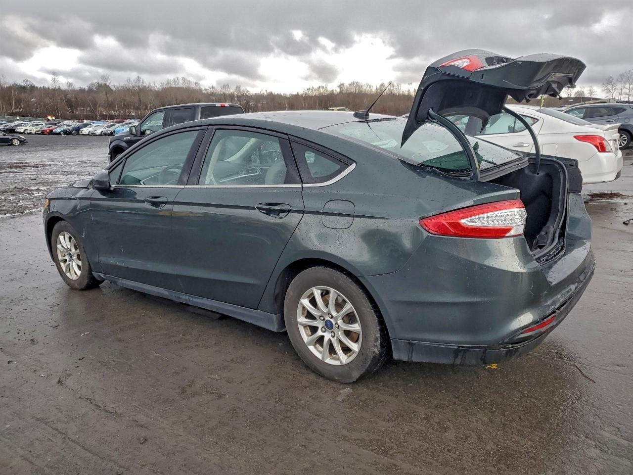 2015 FORD FUSION S photo 3