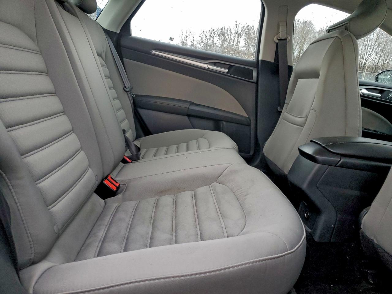 2015 FORD FUSION S photo 19