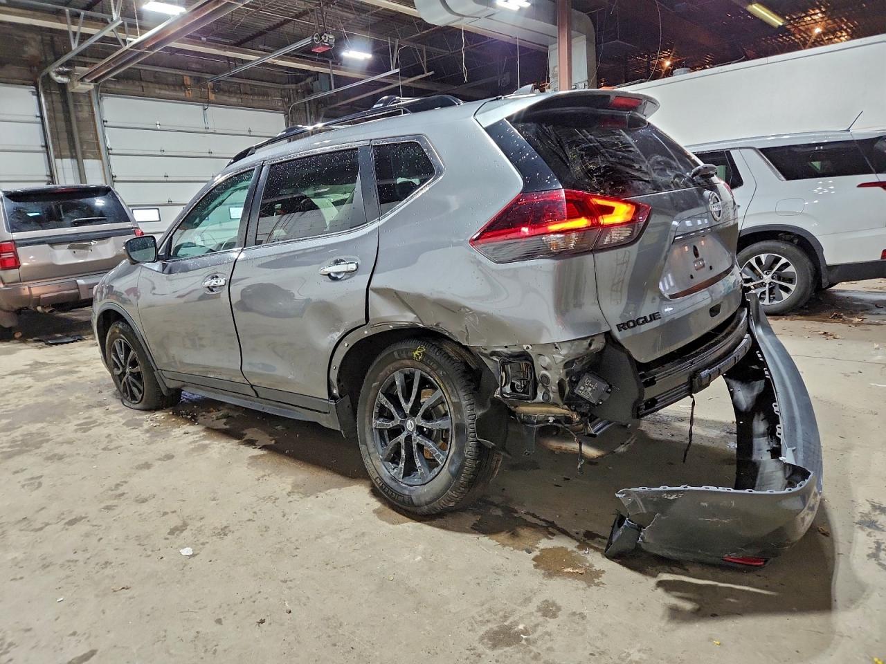 2018 NISSAN ROGUE S photo 4