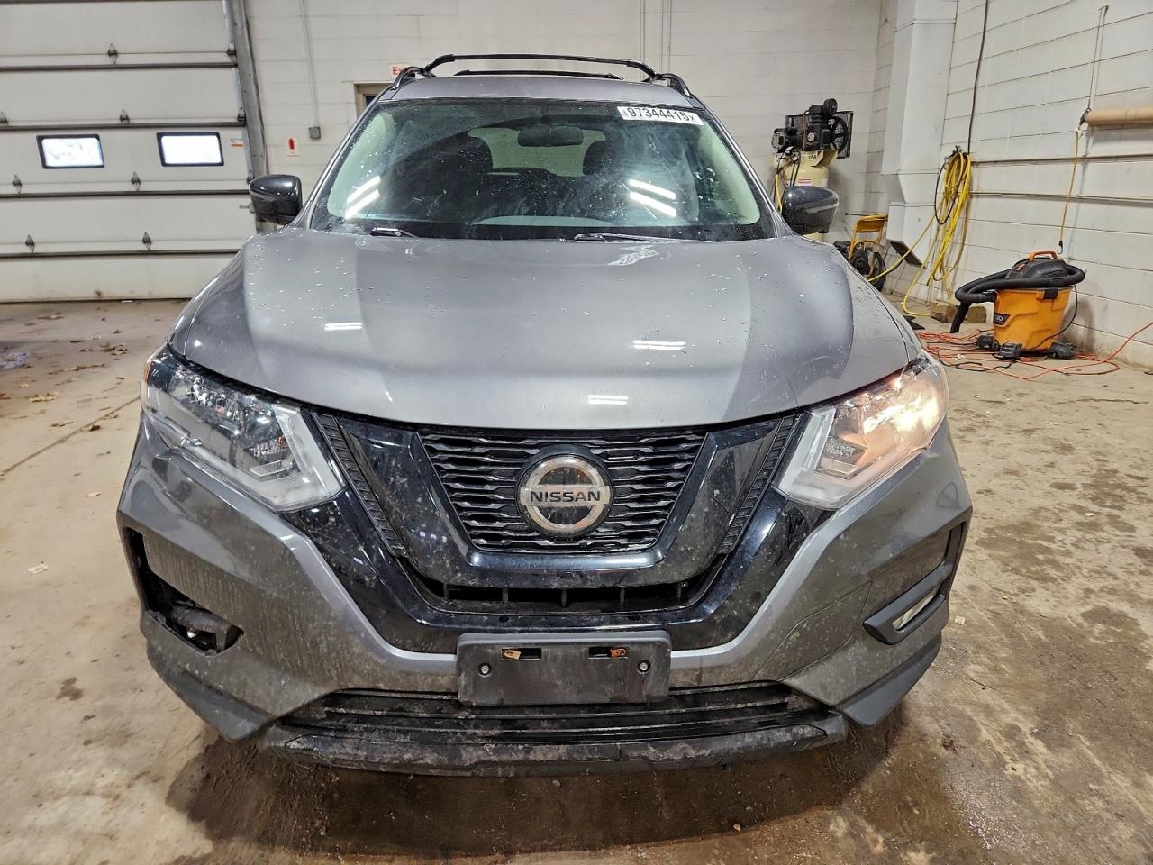 2018 NISSAN ROGUE S photo 13