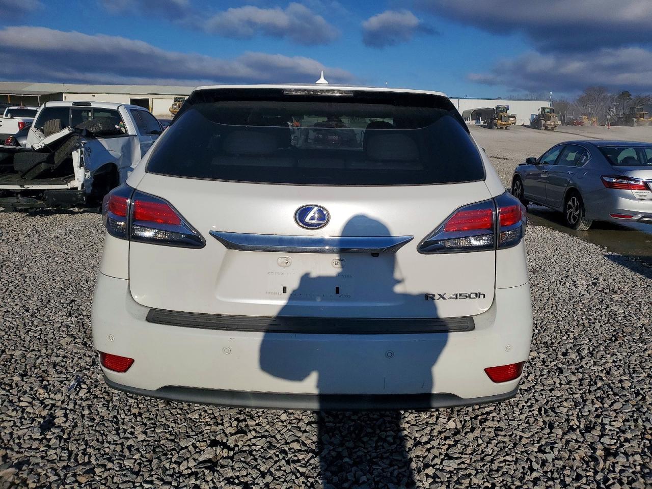 2013 LEXUS RX 450H photo 6