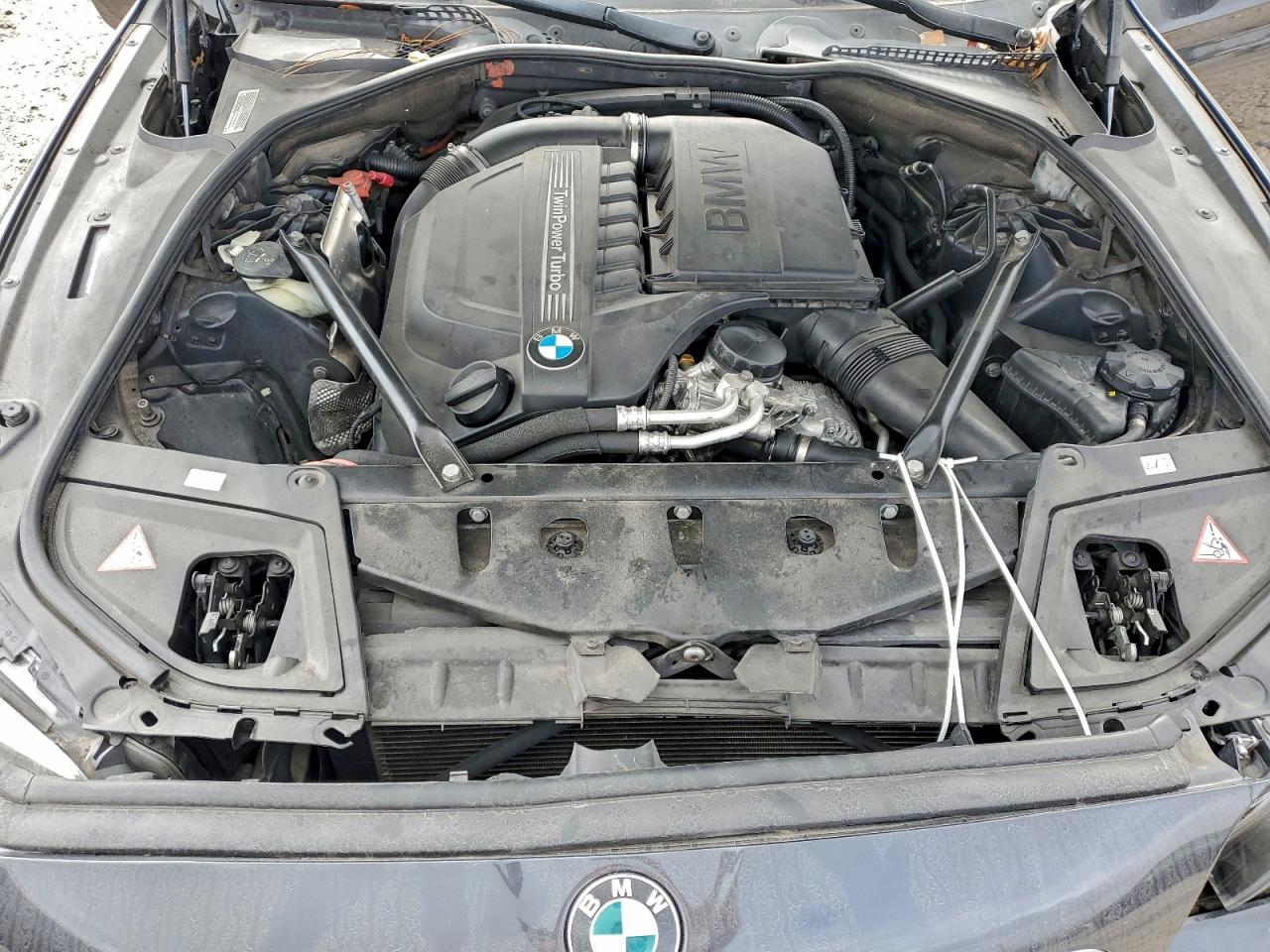 2014 BMW 535 I photo 21