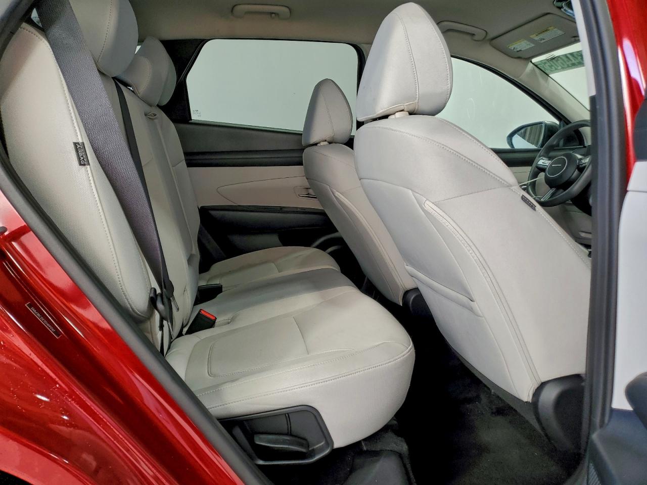 2025 HYUNDAI TUCSON SEL photo 11