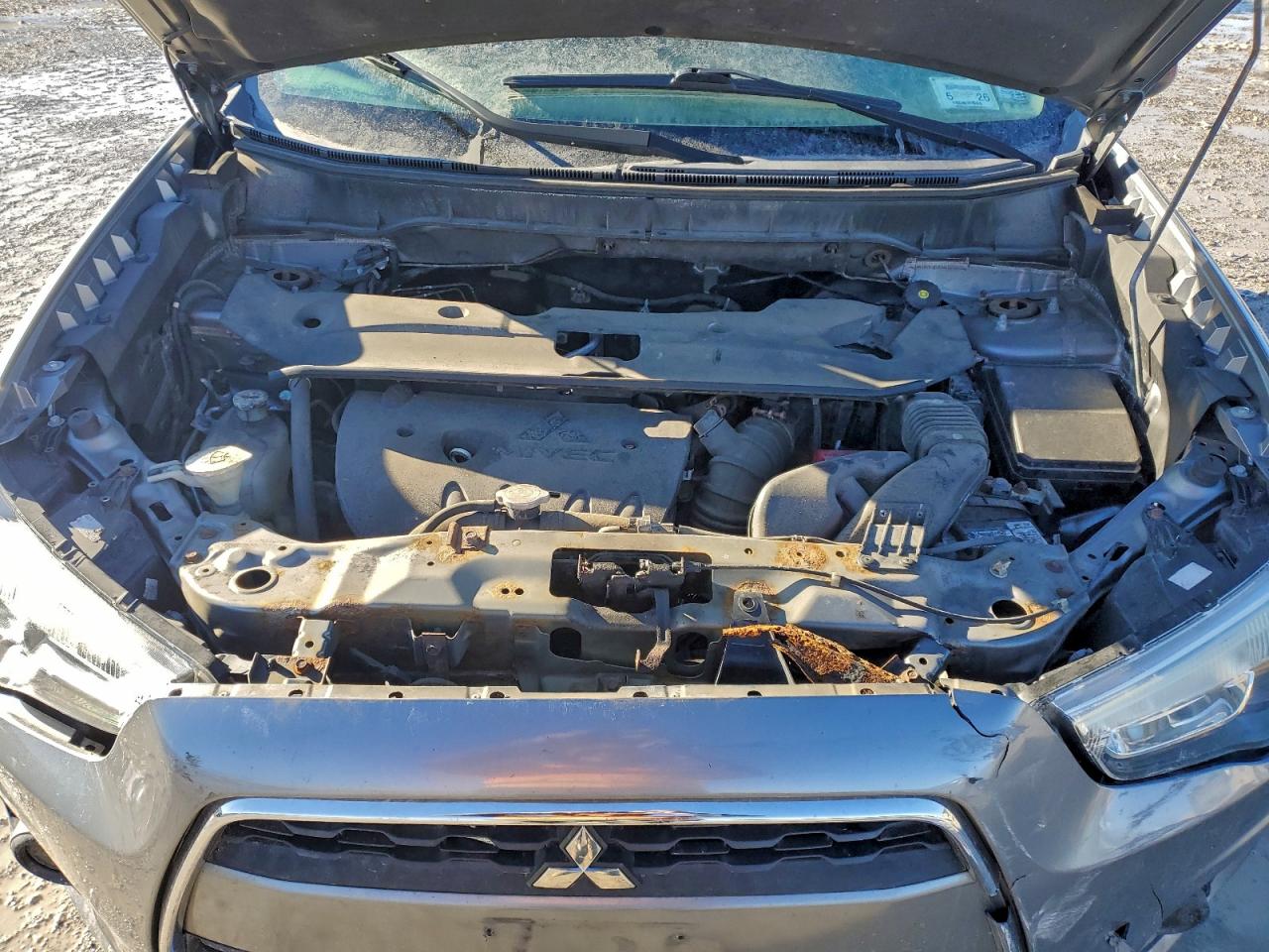 2015 MITSUBISHI OUTLANDER SPORT ES photo 12