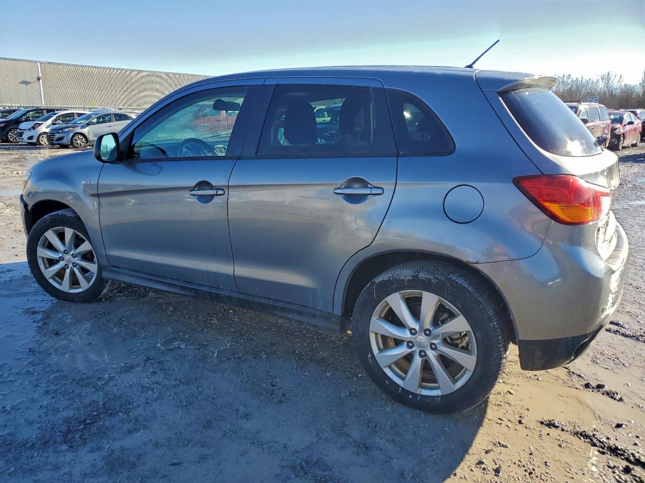 2015 MITSUBISHI OUTLANDER SPORT ES photo 2