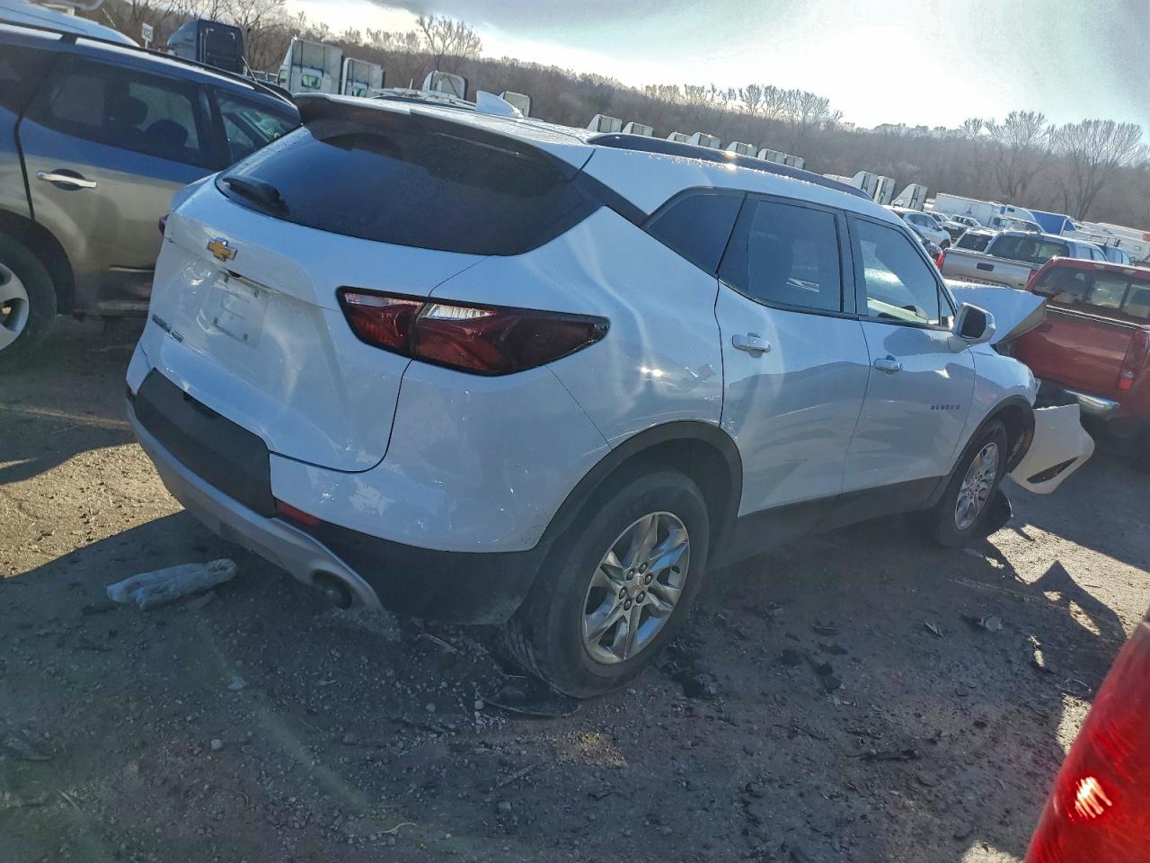 2020 CHEVROLET BLAZER 2LT photo 3