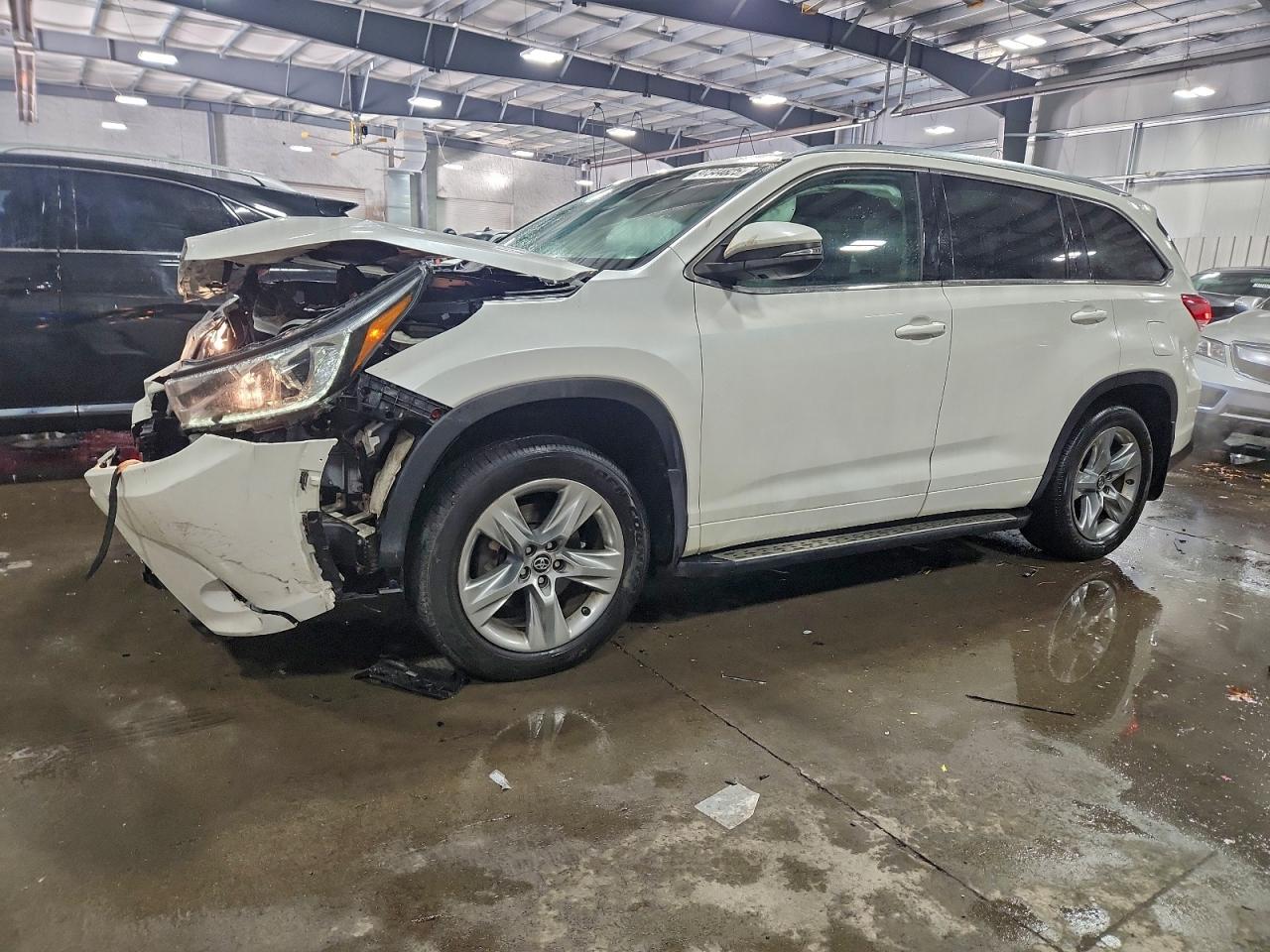 2017 TOYOTA HIGHLANDER LIMITED photo 2
