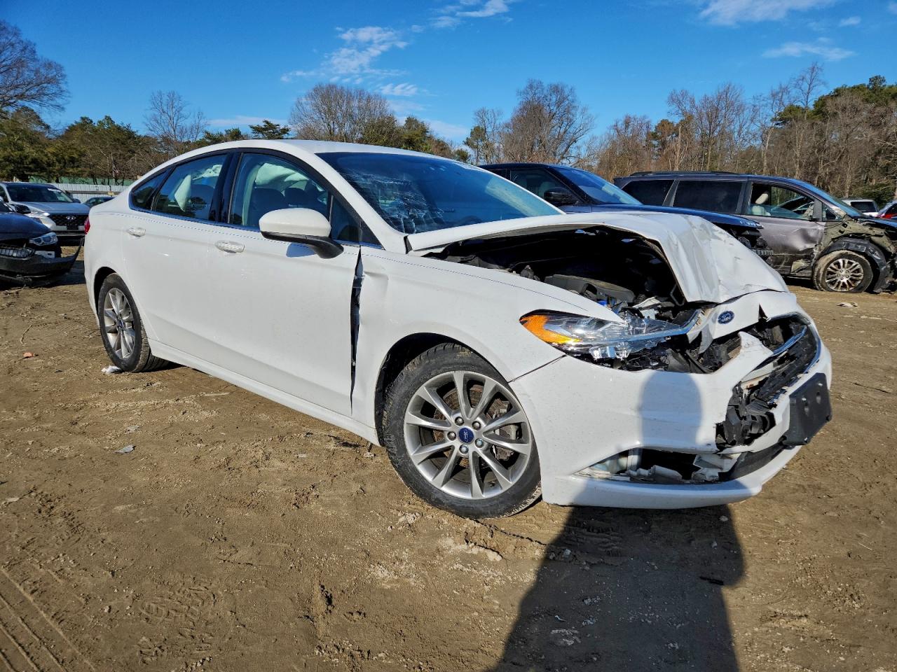 2017 FORD FUSION SE photo 7