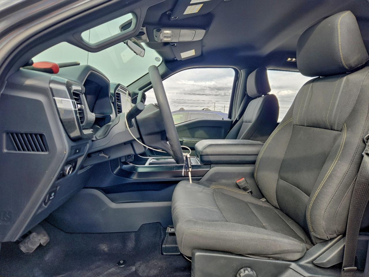 2025 FORD F150 STX photo 13