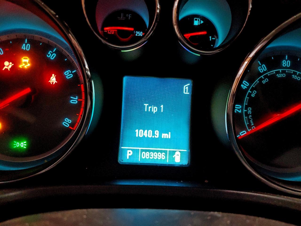 2011 BUICK REGAL CXL photo 25