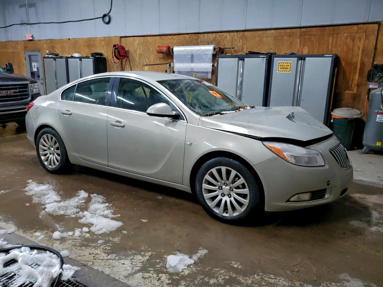 2011 BUICK REGAL CXL photo 10