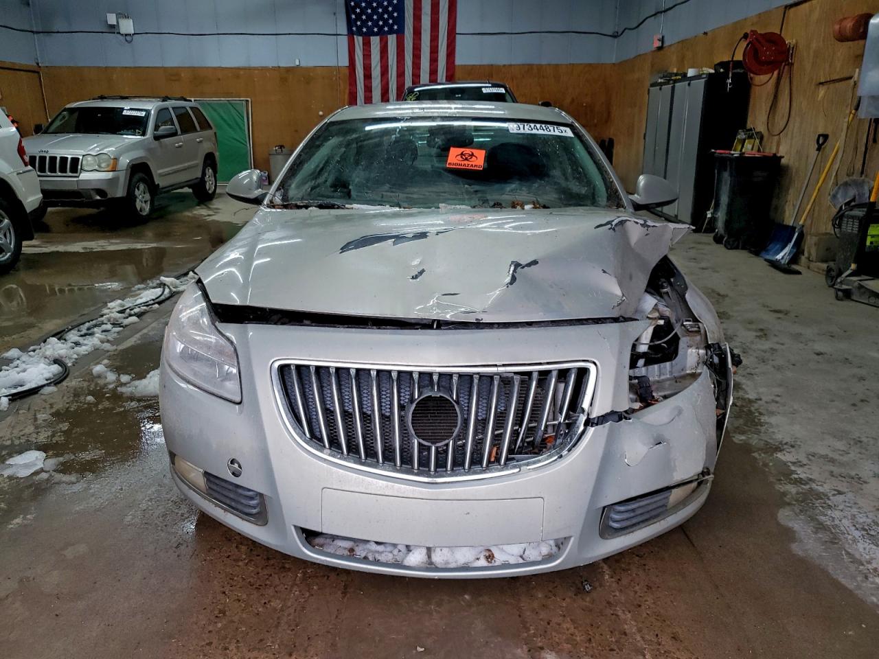 2011 BUICK REGAL CXL photo 13