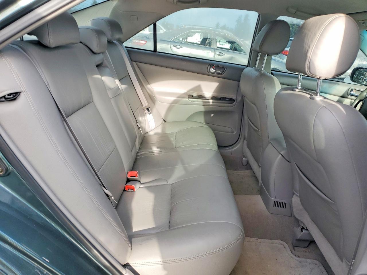 2005 TOYOTA CAMRY LE photo 10