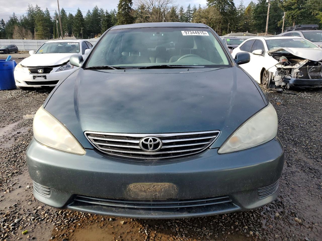 2005 TOYOTA CAMRY LE photo 5