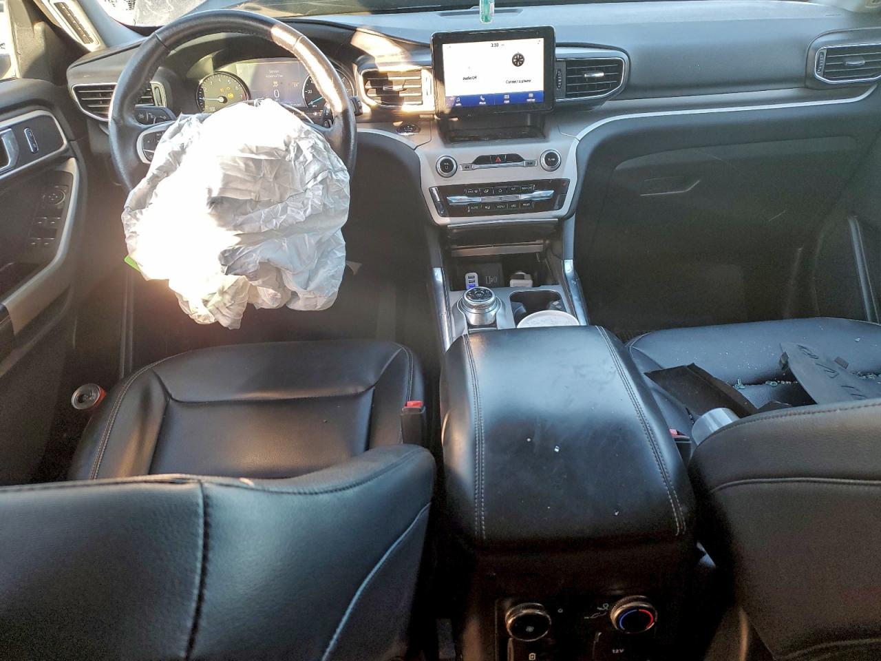 2021 FORD EXPLORER XLT photo 8