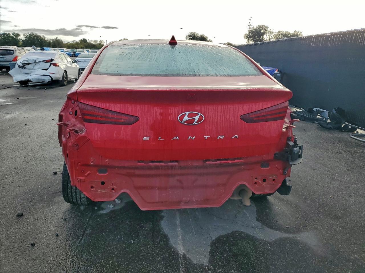 2020 HYUNDAI ELANTRA SEL photo 6