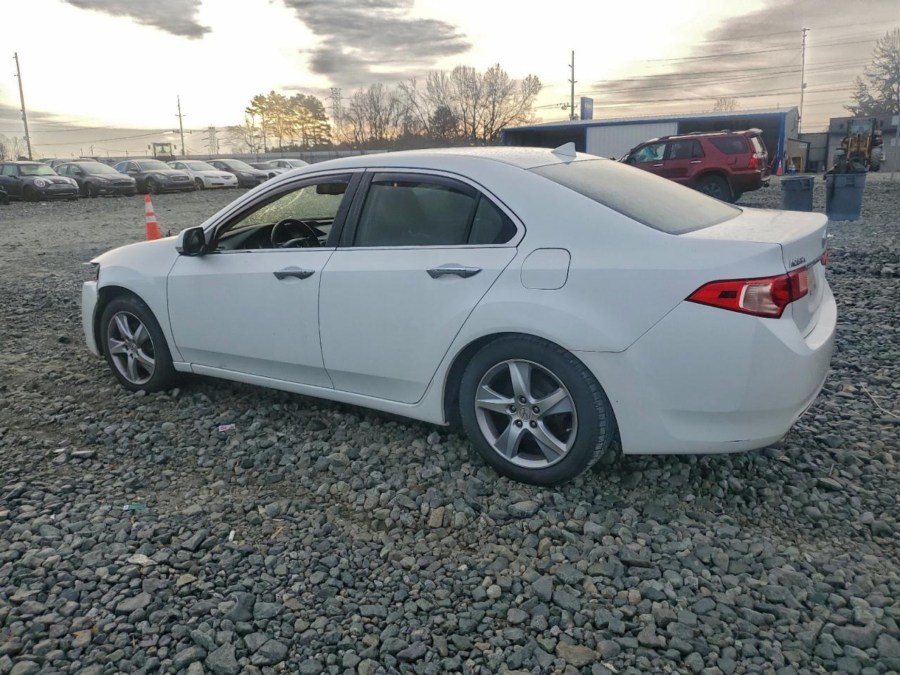2013 ACURA TSX photo 2