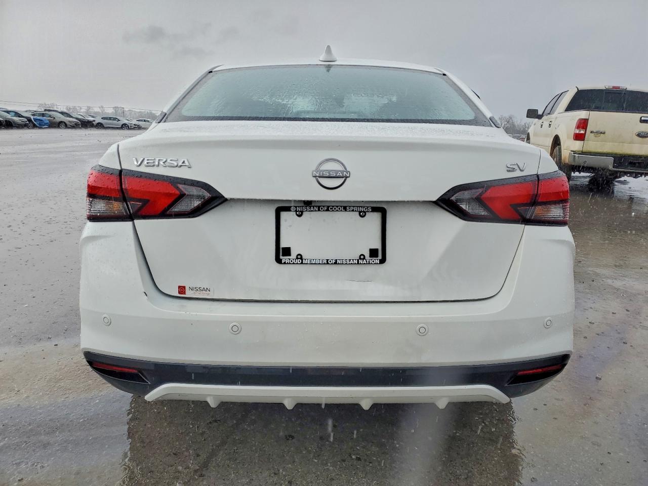 2024 NISSAN VERSA SV photo 6