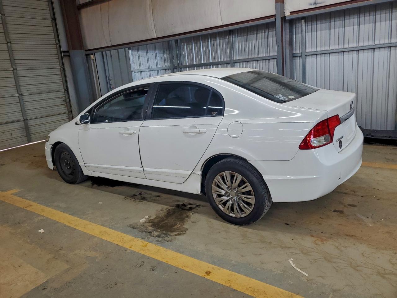 2010 HONDA CIVIC LX photo 2