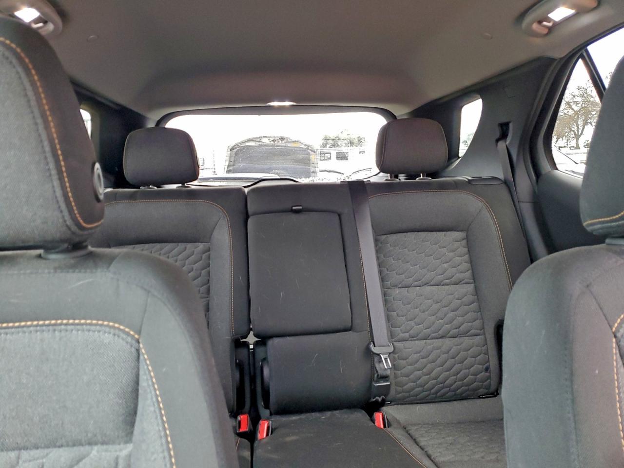 2018 CHEVROLET EQUINOX LT photo 10